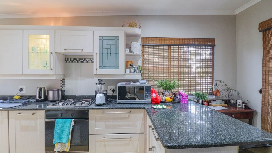 3 Bedroom Property for Sale in Beacon Bay North Eastern Cape
